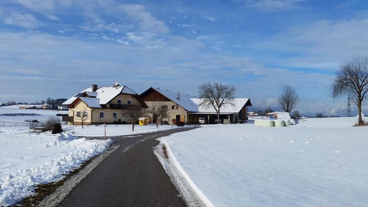 Gaestehaus Lipnik Sankt Kanzian am Klopeiner See Luaran gambar